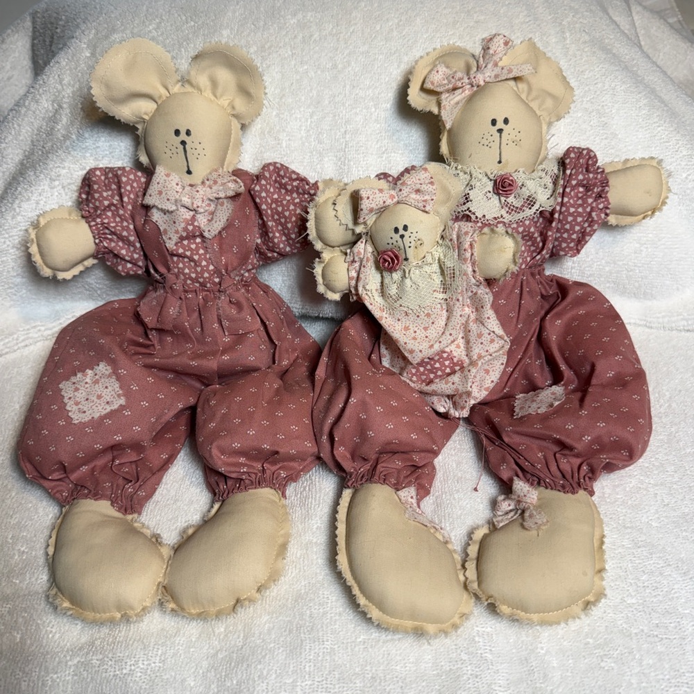 Handmade Fabric Bear Family - Mauve Patchwork Outfits Cottage Core Vintage